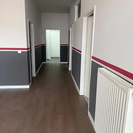 Rhin-quartier Hostel-style * Райнсберг